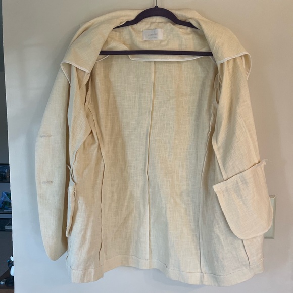 Cream colored blazer size xl - Unboxing made in korea - Picture 7 of 7